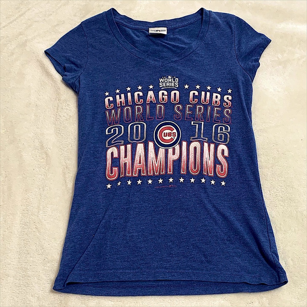 MLB Chicago Cubs World Series Champions Tee Small